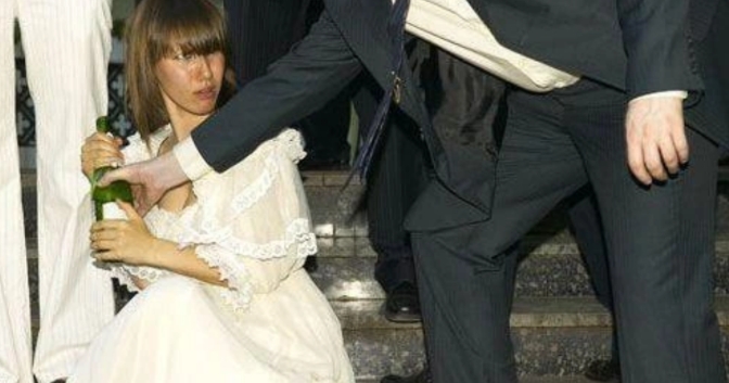 Hochzeit-Fails: 16 lustige Hochzeitsfotos